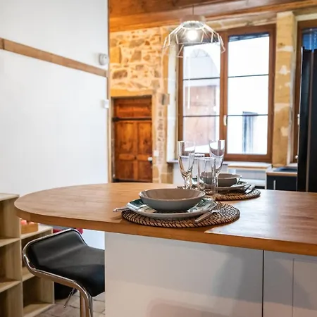Soyeux - Superbe Canut Quai De Saone Apartment *
